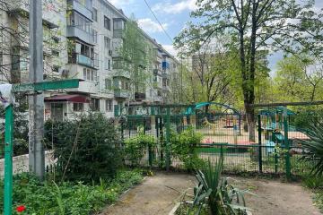 Фото №1: 2-комнатная квартира 48 м², 5/5 эт. - Краснодар, мкр. Авиагородок, ул. имени Дзержинского, 133