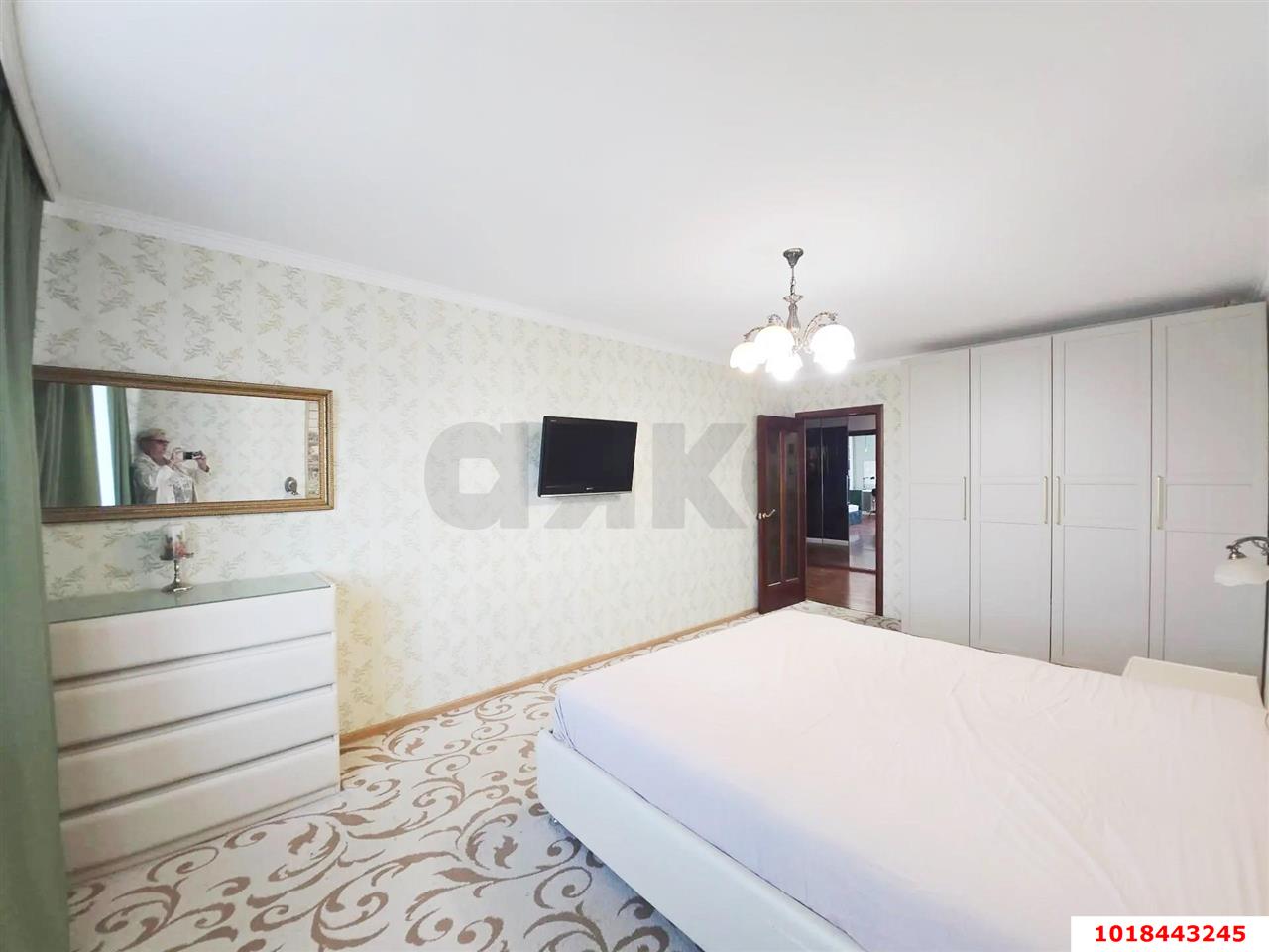 Фото №6: 3-комнатная квартира 91&nbsp;м², 10/14&nbsp;эт. - Краснодар, Западный внутригородской округ, мкр. Юбилейный, ул. Рождественская набережная, 51