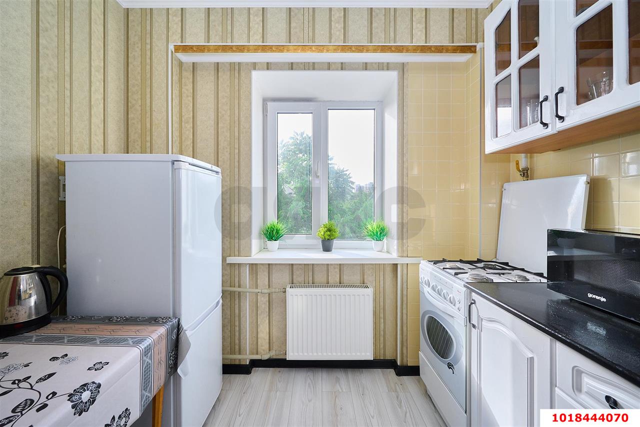 Фото №2: 1-комнатная квартира 33&nbsp;м², 5/5&nbsp;эт. - Краснодар, Карасунский внутригородской округ, мкр. Черёмушки, ул. Ставропольская, 125/3