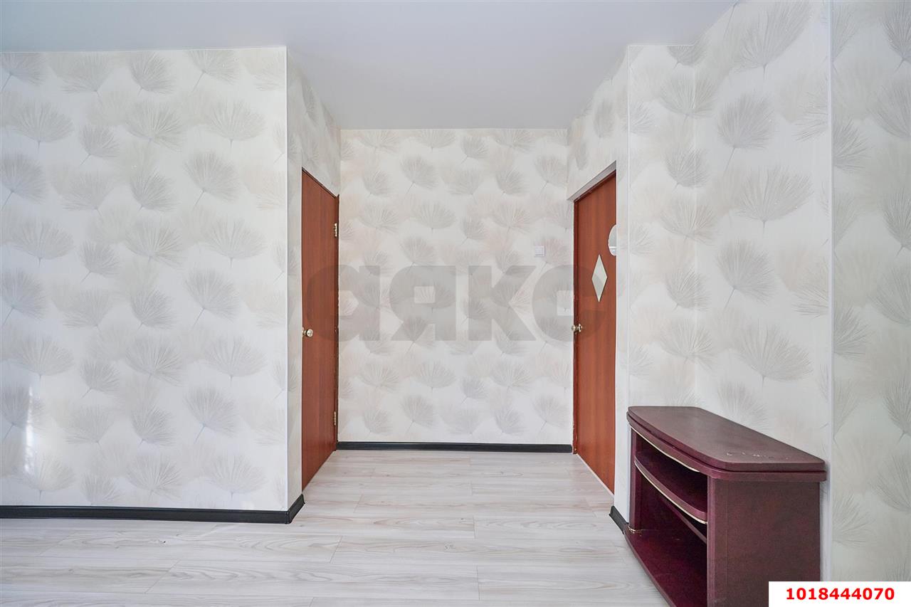 Фото №10: 1-комнатная квартира 33&nbsp;м², 5/5&nbsp;эт. - Краснодар, Карасунский внутригородской округ, мкр. Черёмушки, ул. Ставропольская, 125/3