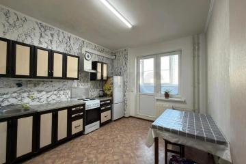 Фото №1: 1-комнатная квартира 40 м², 7/21 эт. - Краснодар, мкр. Почтовый, пр-кт имени писателя Знаменского, 10