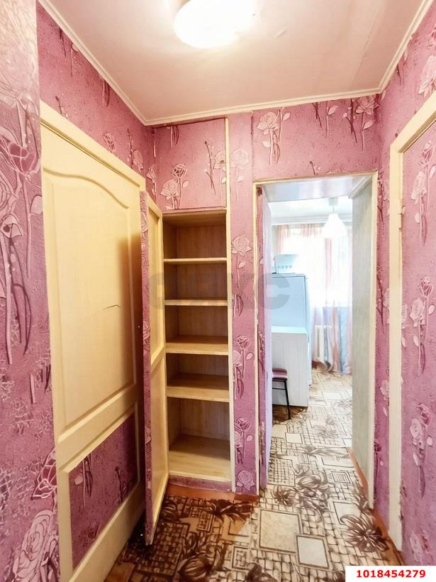 Фото №6: 1-комнатная квартира 25&nbsp;м², 3/5&nbsp;эт. - Краснодар, Прикубанский внутригородской округ, мкр. Завод Измерительных Приборов, ул. Московская, 86