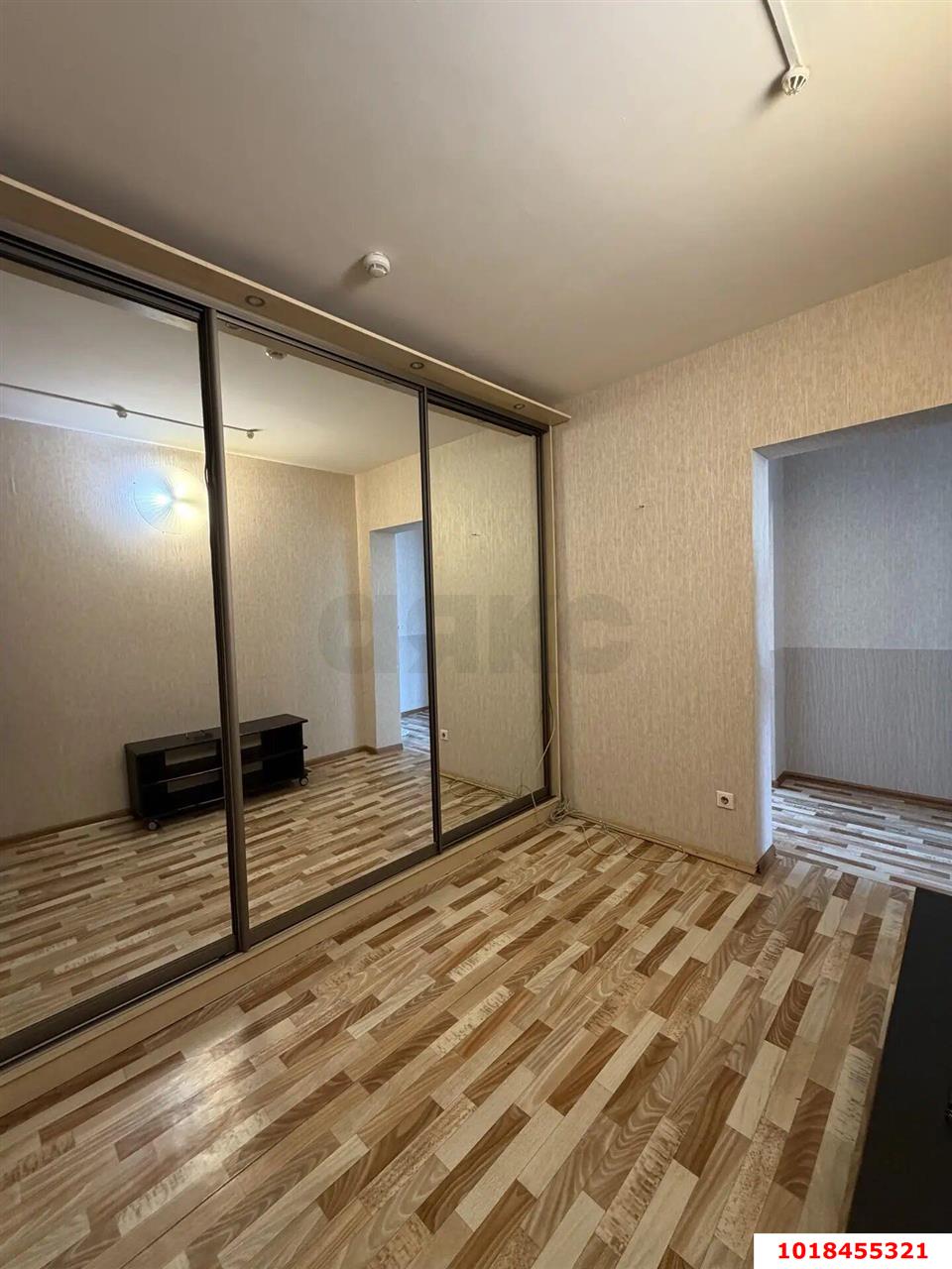 Фото №2: 1-комнатная квартира 51&nbsp;м², 15/16&nbsp;эт. - Краснодар, Прикубанский внутригородской округ, мкр. Юбилейный, ул. имени Калинина, 13к63