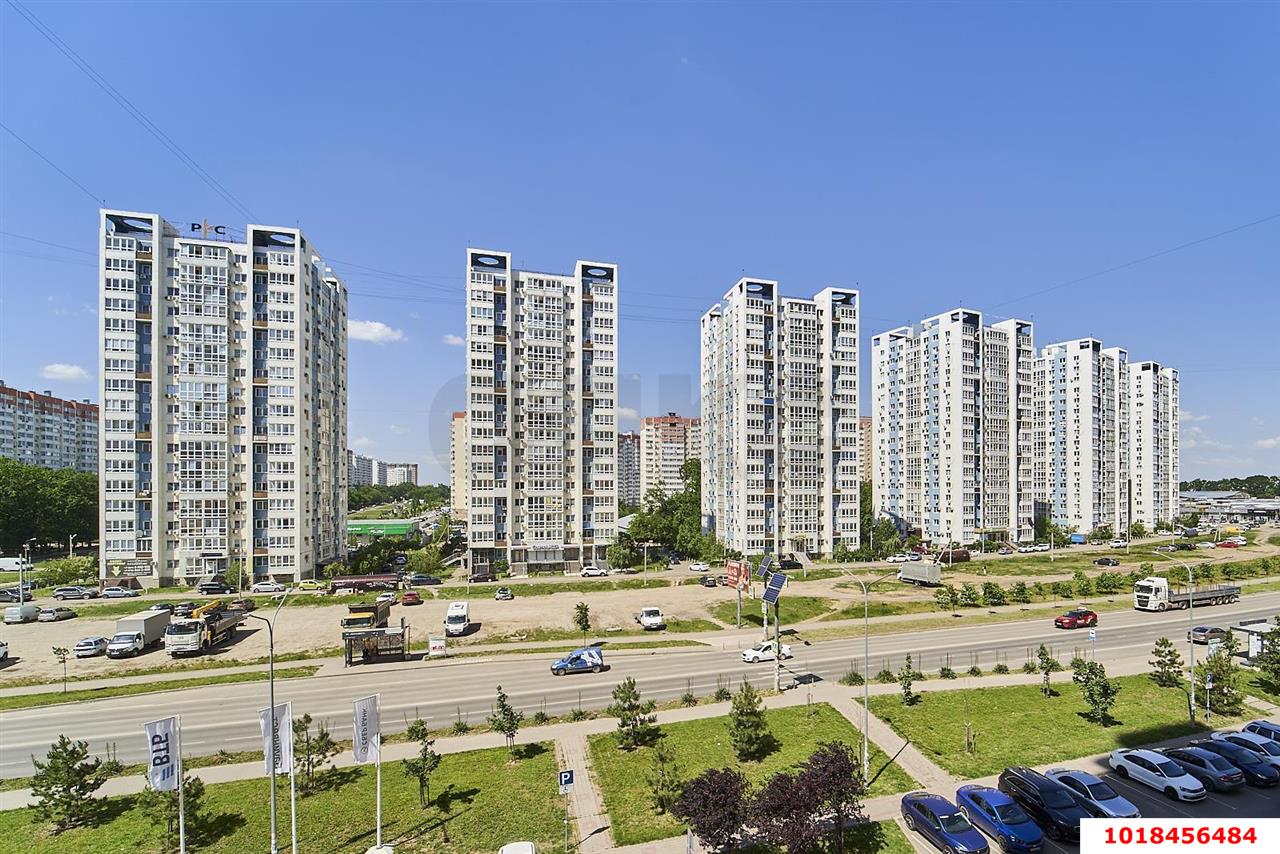 Фото №11: 1-комнатная квартира 38&nbsp;м², 6/17&nbsp;эт. - Краснодар, Прикубанский внутригородской округ, Восточно-Кругликовский, мкр. ЖК Легенда, ул. имени 40-летия Победы, 139