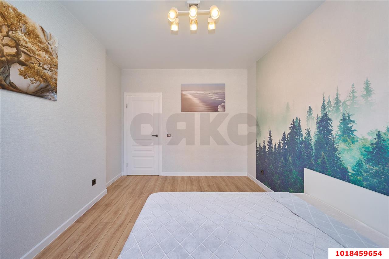 Фото №6: 1-комнатная квартира 50&nbsp;м², 8/16&nbsp;эт. - Краснодар, Прикубанский внутригородской округ, мкр. жилой комплекс Самолёт-4, ул. Ивана Беличенко, 95к1