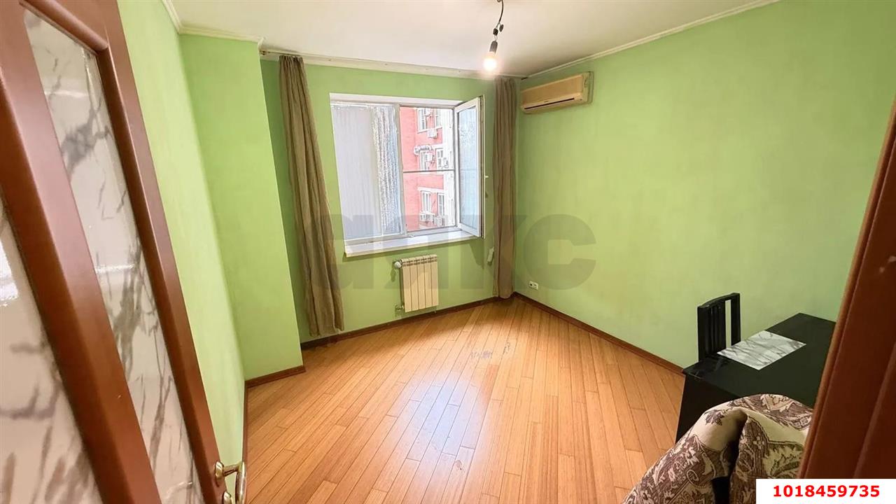 Фото №6: 2-комнатная квартира 99&nbsp;м², 3/6&nbsp;эт. - Краснодар, мкр. Западный внутригородской округ, ул. Фёдора Лузана, 19