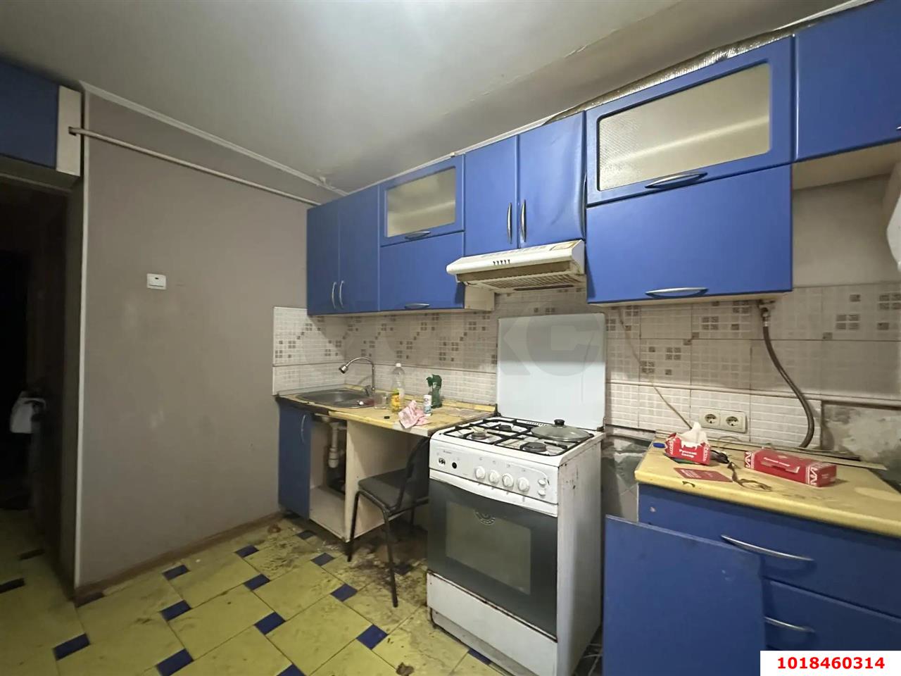 Фото №2: 1-комнатная квартира 35&nbsp;м², 1/5&nbsp;эт. - Краснодар, Прикубанский внутригородской округ, мкр. Славянский, ул. Красных Партизан, 77