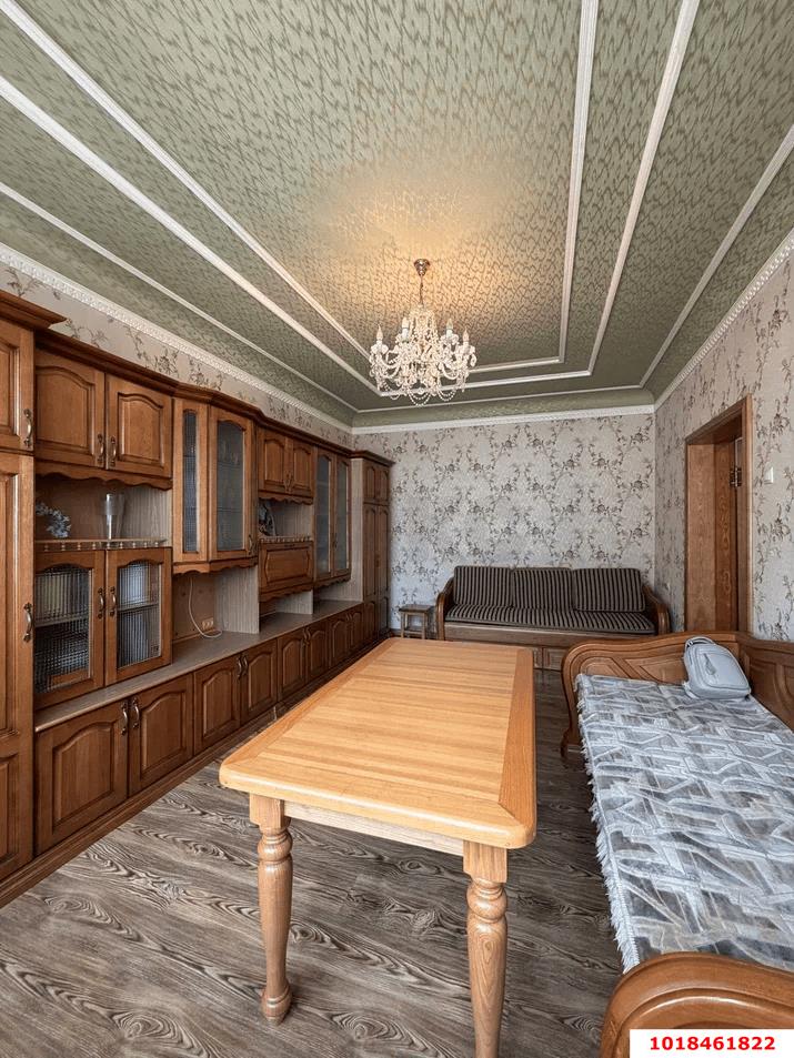 Фото №4: Дом 234&nbsp;м² + 4.67&nbsp;сот., 2&nbsp;эт. - Краснодар, Прикубанский внутригородской округ, Калинино, мкр. Завод Радиоизмерительных Приборов, ул. Туркменская, 19