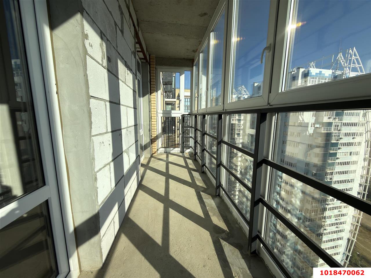 Фото №11: 2-комнатная квартира 54&nbsp;м², 22/24&nbsp;эт. - Краснодар, Карасунский внутригородской округ, Гидростроителей, мкр. жилой комплекс Стрижи, ул. Автолюбителей, 1Гк2