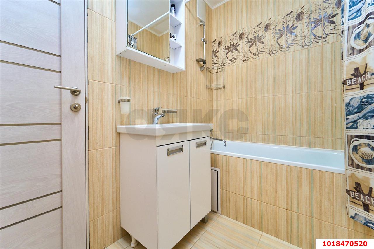Фото №13: 2-комнатная квартира 56&nbsp;м², 1/16&nbsp;эт. - Краснодар, Карасунский внутригородской округ, мкр. Почтовый, пр-кт имени писателя Знаменского, 12