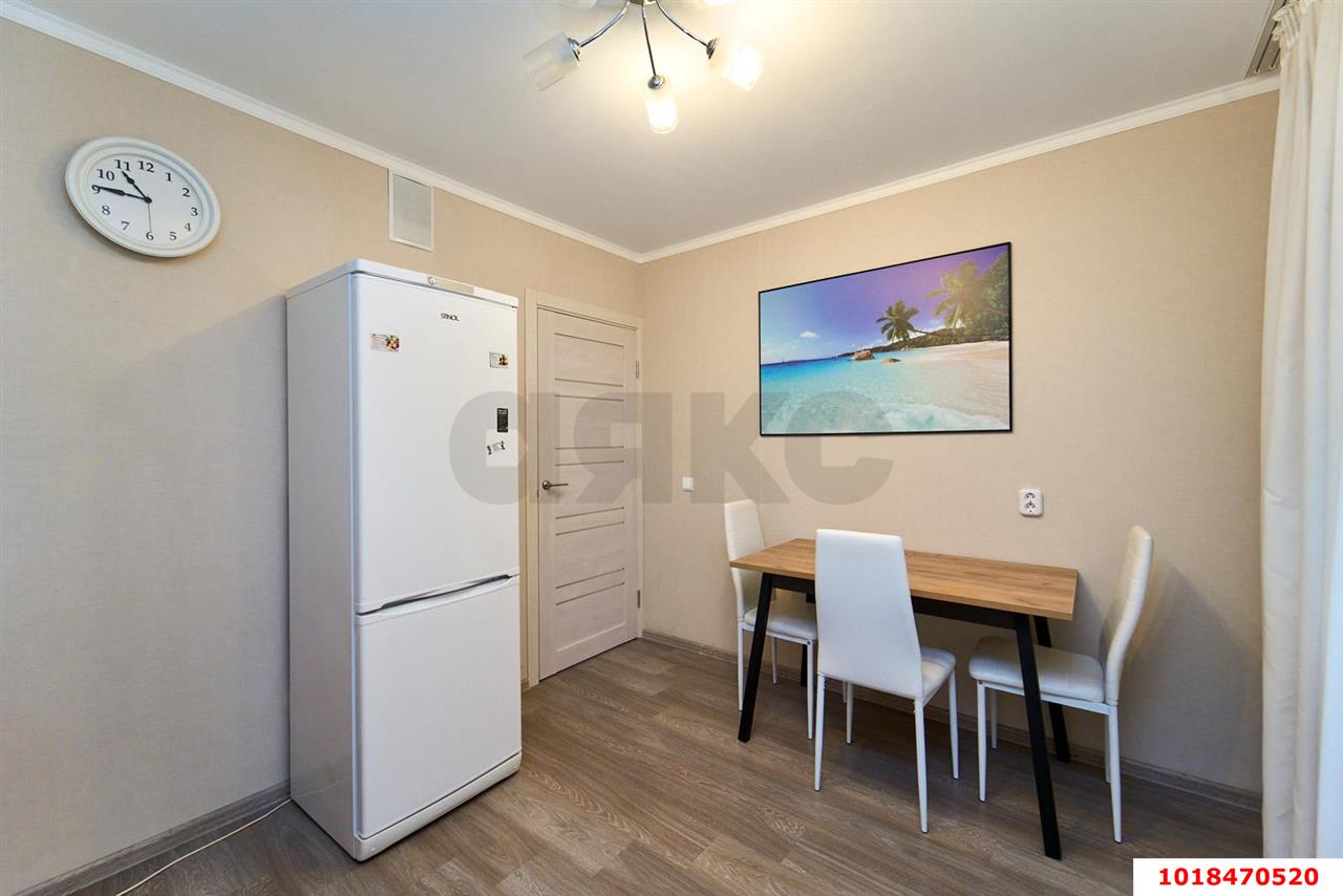 Фото №7: 2-комнатная квартира 56&nbsp;м², 1/16&nbsp;эт. - Краснодар, Карасунский внутригородской округ, мкр. Почтовый, пр-кт имени писателя Знаменского, 12