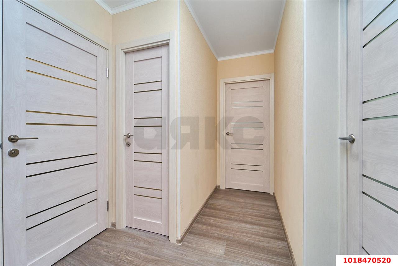 Фото №6: 2-комнатная квартира 56&nbsp;м², 1/16&nbsp;эт. - Краснодар, Карасунский внутригородской округ, мкр. Почтовый, пр-кт имени писателя Знаменского, 12