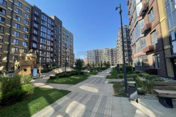 Фото №1: 2-комнатная квартира 44 м², 5/9 эт. - Краснодар, мкр. жилой комплекс Спортивная Деревня, ул. имени Генерала Корнилова, 16