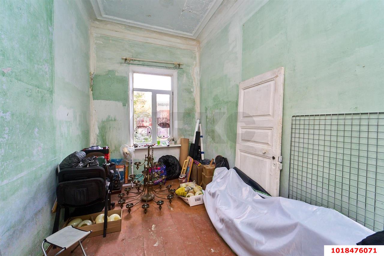 Фото №4: 2-комнатная квартира 38&nbsp;м², 1/1&nbsp;эт. - Краснодар, Центральный внутригородской округ, мкр. Центральный, ул. Карасунская, 109