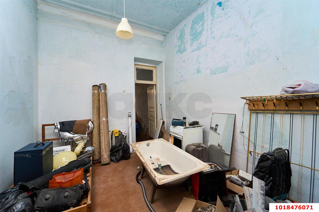 Фото №7: 2-комнатная квартира 38&nbsp;м², 1/1&nbsp;эт. - Краснодар, Центральный внутригородской округ, мкр. Центральный, ул. Карасунская, 109