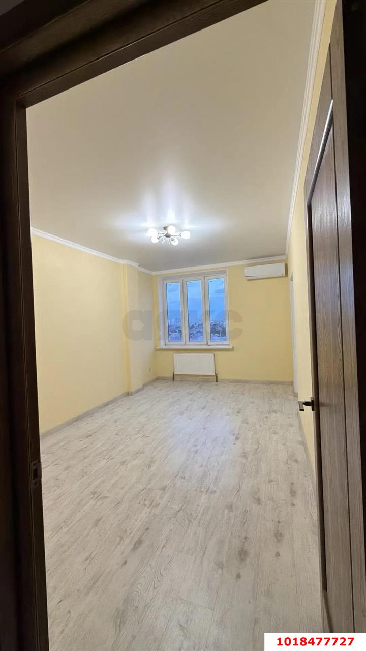 Фото №2: 1-комнатная квартира 35&nbsp;м², 10/11&nbsp;эт. - Краснодар, Карасунский внутригородской округ, Черёмушки, мкр. ЖК Привилегия, ул. Селезнёва, 4/15к2