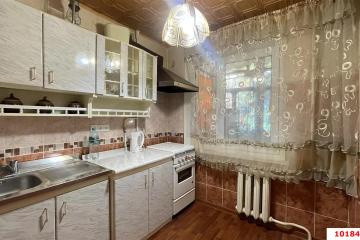 Фото №1: 3-комнатная квартира 70 м², 2/5 эт. - Краснодар, мкр. Фестивальный, ул. Гагарина, 79А