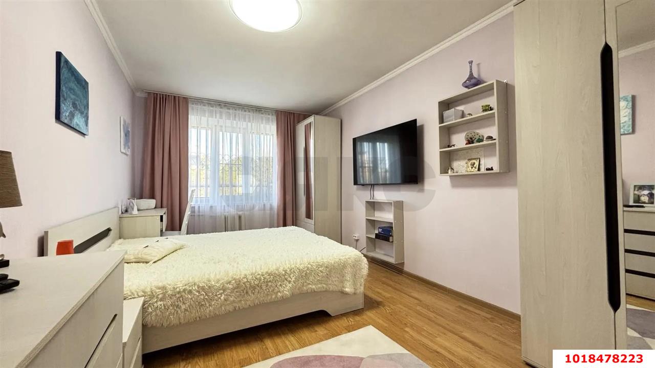 Фото №10: Дом 310&nbsp;м² + 9&nbsp;сот., 3&nbsp;эт. - Индустриальный, Прикубанский внутригородской округ, мкр. Дивный, ул. Путеводная, 35