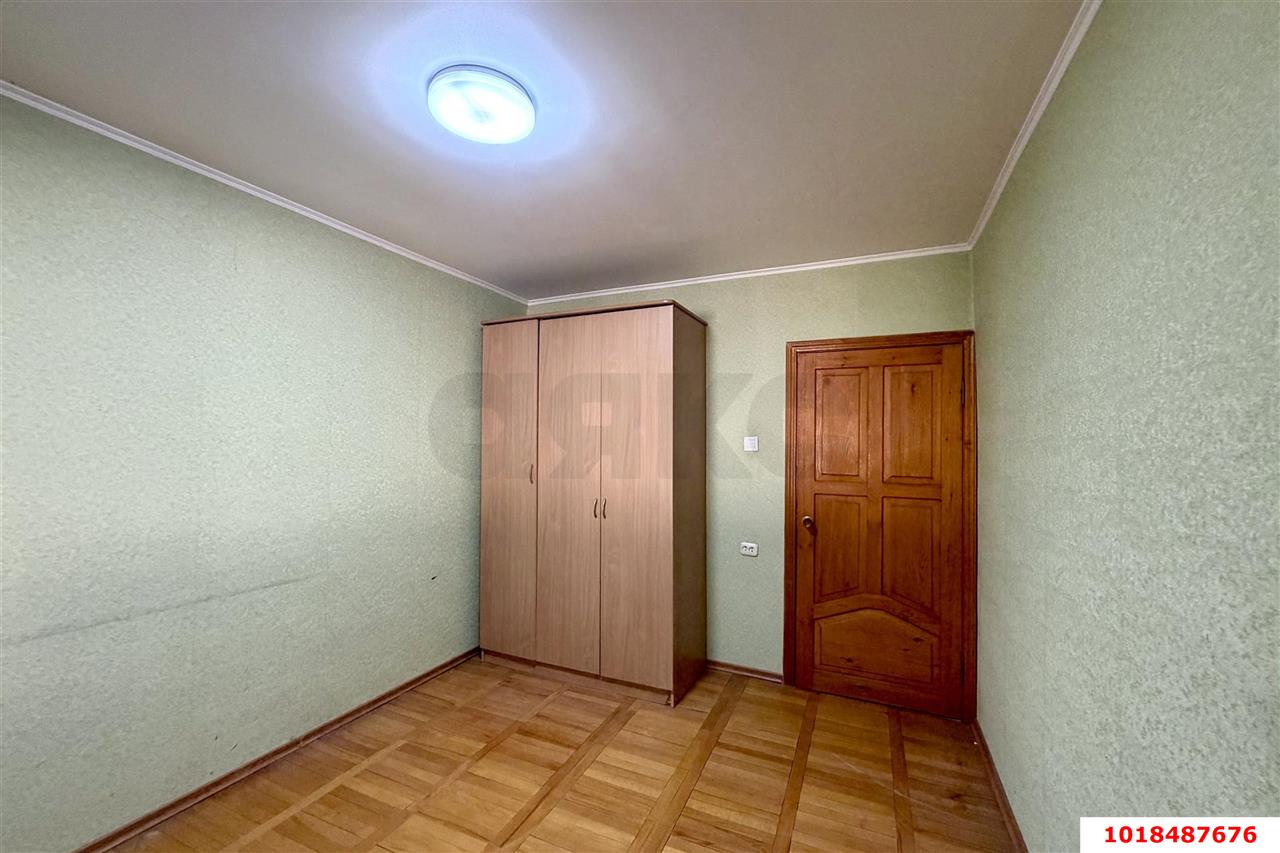 Фото №6: 2-комнатная квартира 50&nbsp;м², 1/10&nbsp;эт. - Краснодар, Западный внутригородской округ, мкр. Юбилейный, ул. Рождественская набережная, 29
