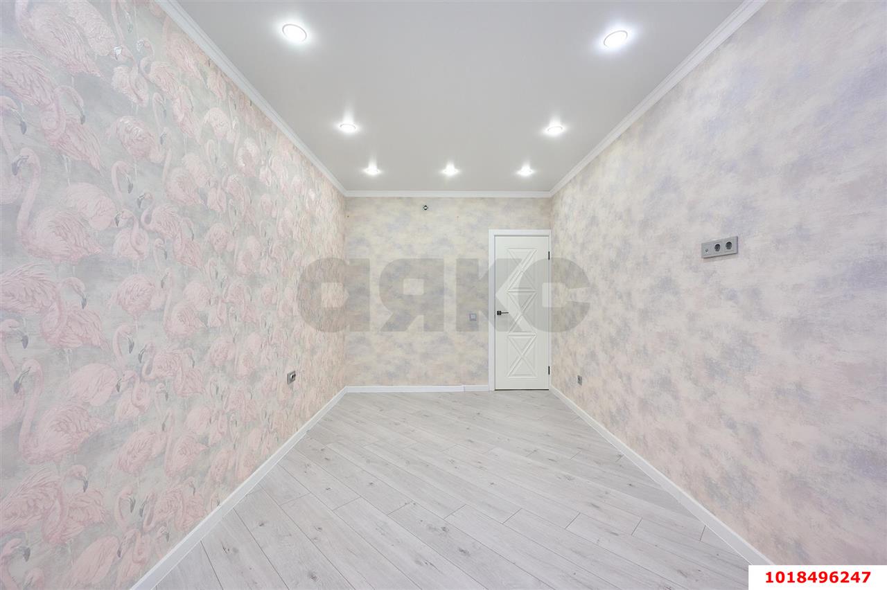 Фото №6: 2-комнатная квартира 75&nbsp;м², 4/18&nbsp;эт. - Краснодар, Прикубанский внутригородской округ, мкр. 9-й километр, пр-д Репина, 3к1