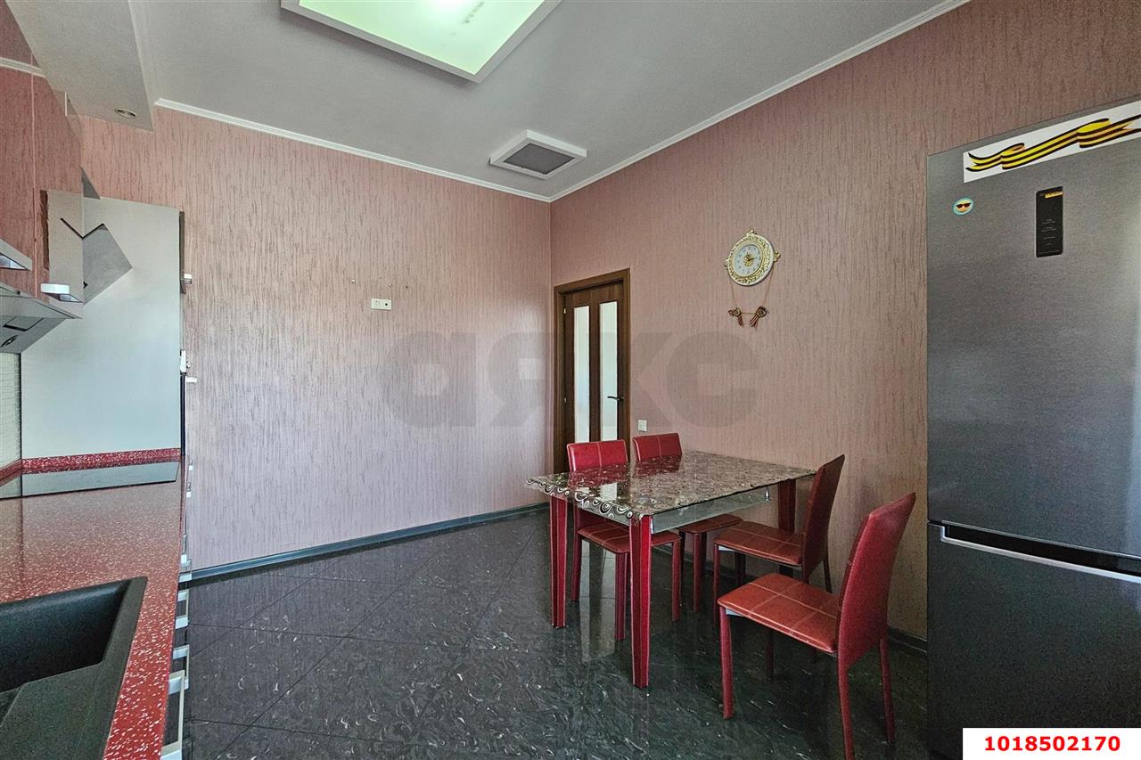 Фото №6: 2-комнатная квартира 79&nbsp;м², 2/3&nbsp;эт. - Краснодар, Карасунский внутригородской округ, ж/р Новознаменский, ул. Покровская, 25