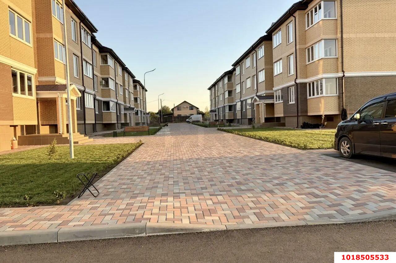 Фото №9: 1-комнатная квартира 35&nbsp;м², 2/3&nbsp;эт. - Пригородный, Карасунский внутригородской округ, мкр. Алтайский, ул. Болгарская, 12