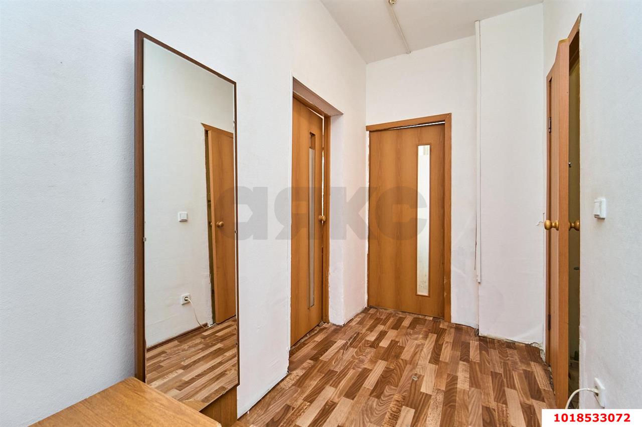 Фото №9: 2-комнатная квартира 47&nbsp;м², 8/16&nbsp;эт. - Краснодар, Прикубанский внутригородской округ, Калинино, Завод Радиоизмерительных Приборов, мкр. квартал Народный, пер. Ленинский, 20/1к9