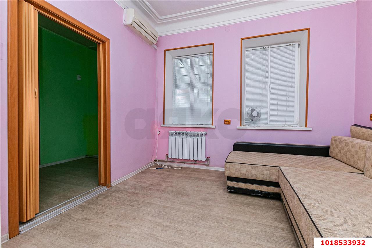 Фото №3: Дом 37&nbsp;м² + 1.5&nbsp;сот., 1&nbsp;эт. - Краснодар, Центральный внутригородской округ, мкр. Черёмушки, ул. Айвазовского