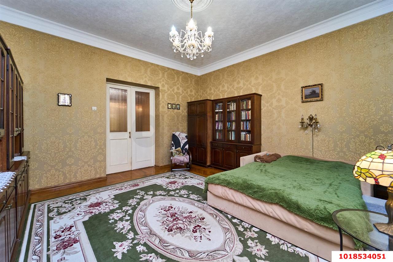 Фото №5: 2-комнатная квартира 78&nbsp;м², 2/3&nbsp;эт. - Краснодар, Западный внутригородской округ, мкр. Центральный, ул. Рашпилевская, 49