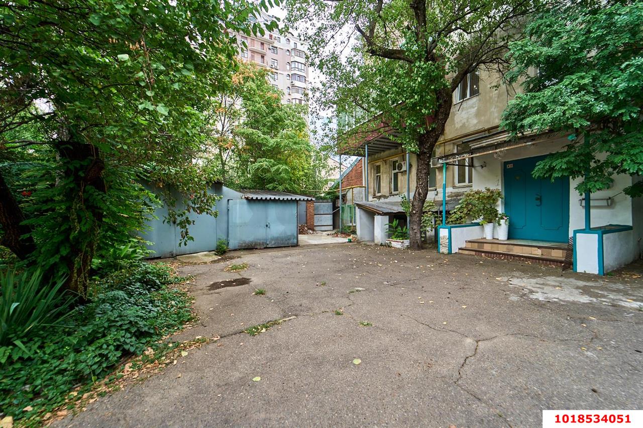Фото №21: 2-комнатная квартира 78&nbsp;м², 2/3&nbsp;эт. - Краснодар, Западный внутригородской округ, мкр. Центральный, ул. Рашпилевская, 49