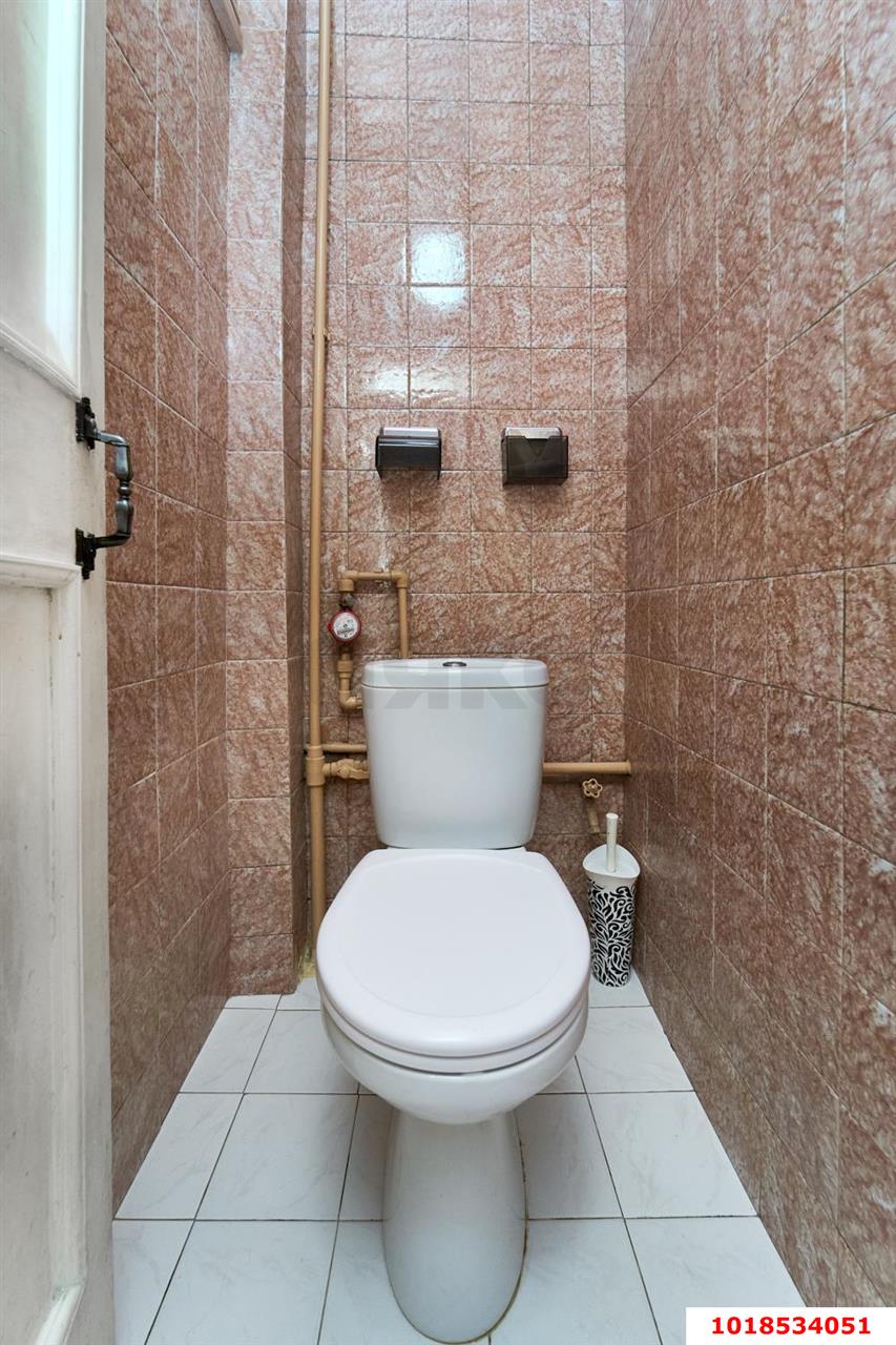 Фото №14: 2-комнатная квартира 78&nbsp;м², 2/3&nbsp;эт. - Краснодар, Западный внутригородской округ, мкр. Центральный, ул. Рашпилевская, 49