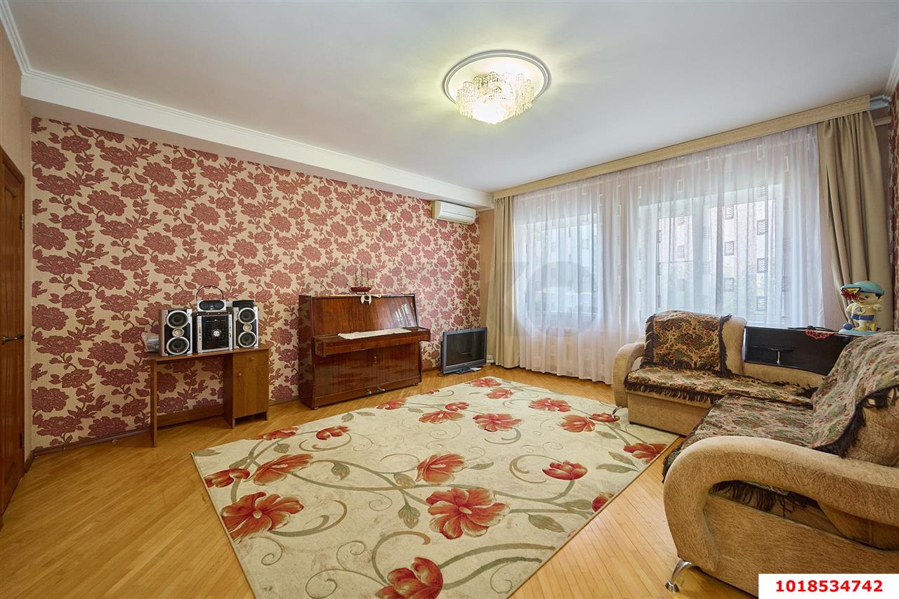 Фото №16: Дом 255&nbsp;м² + 10&nbsp;сот., 2&nbsp;эт. - Краснодар, мкр. Прикубанский внутригородской округ, ул. Митинская, 7