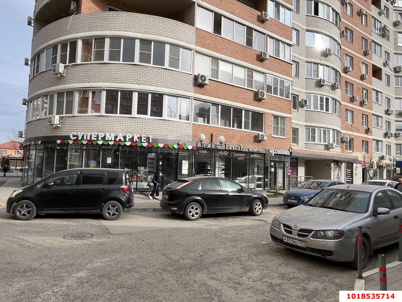 Фото №7: Торговое помещение 60&nbsp;м², 1/10&nbsp;эт. - Краснодар, Прикубанский внутригородской округ, Россинского, мкр. жилой комплекс Инсити-Парк, ул. Командорская, 1/3