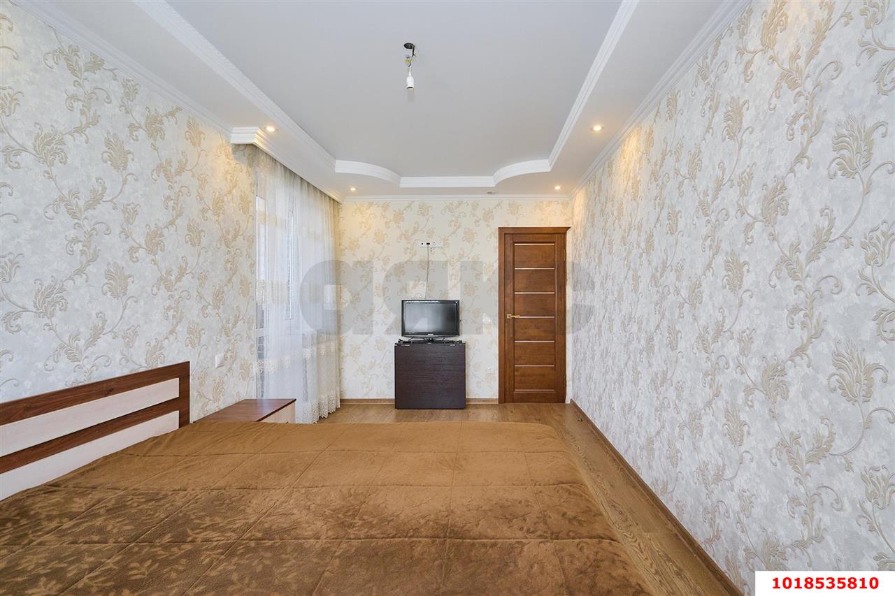 Фото №8: 2-комнатная квартира 70&nbsp;м², 6/25&nbsp;эт. - Краснодар, Карасунский внутригородской округ, ж/м Пашковский, ул. Бородинская, 152/А