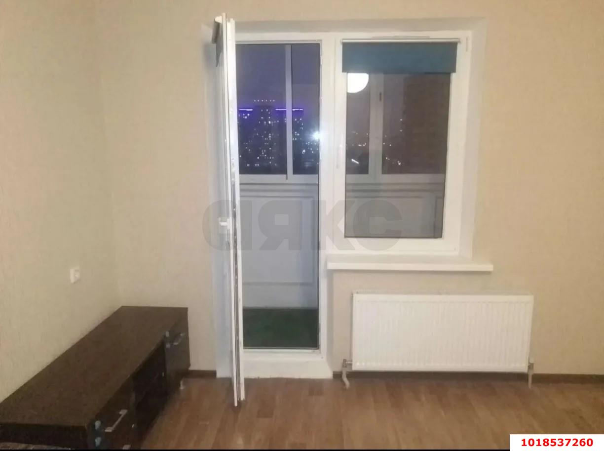 Фото №2: 3-комнатная квартира 80&nbsp;м², 12/12&nbsp;эт. - Краснодар, Карасунский внутригородской округ, мкр. Почтовый, ул. имени Валерия Гассия, 4/1