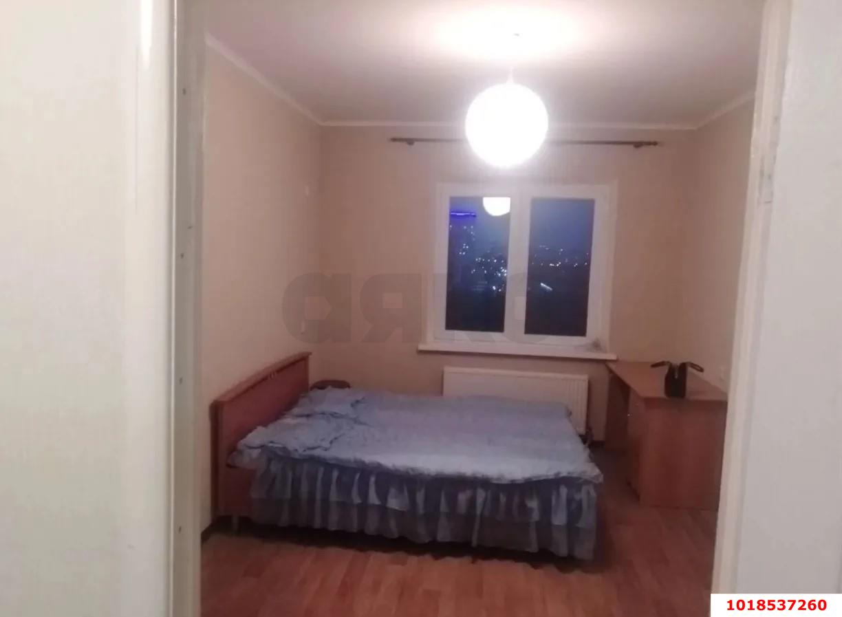 Фото №3: 3-комнатная квартира 80&nbsp;м², 12/12&nbsp;эт. - Краснодар, Карасунский внутригородской округ, мкр. Почтовый, ул. имени Валерия Гассия, 4/1