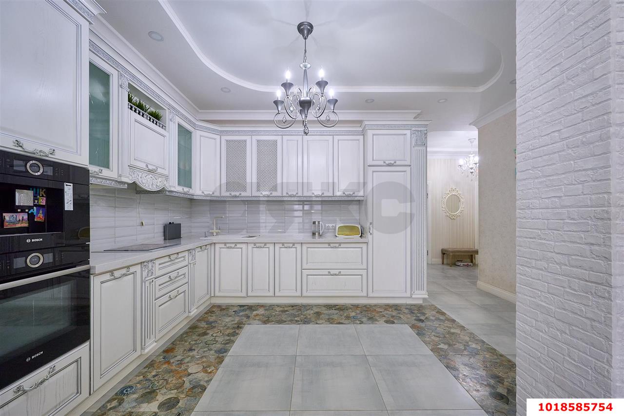 Фото №4: 3-комнатная квартира 165&nbsp;м², 3/6&nbsp;эт. - Краснодар, Прикубанский внутригородской округ, мкр. Немецкая Деревня, ул. Баварская, 8