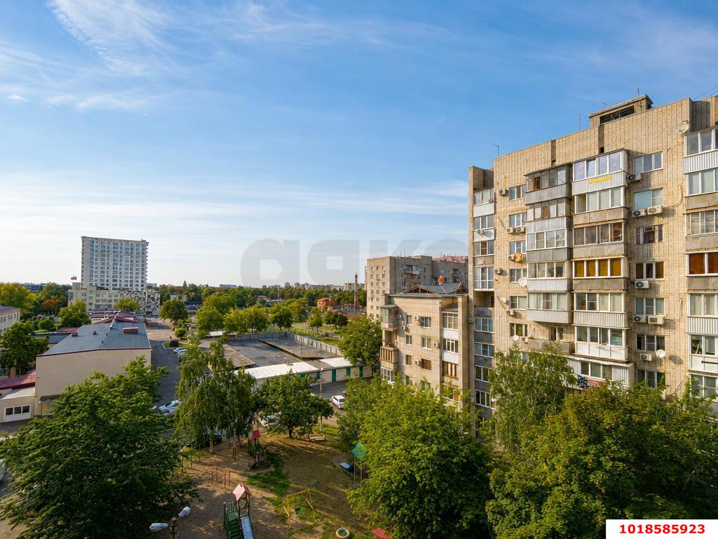 Фото №14: 2-комнатная квартира 56&nbsp;м², 6/10&nbsp;эт. - Краснодар, Прикубанский внутригородской округ, мкр. Завод Измерительных Приборов, ул. имени 40-летия Победы, 33/1