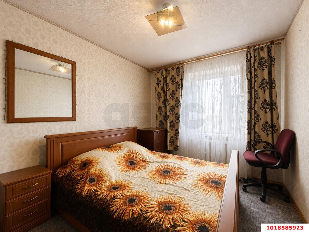 Фото №6: 2-комнатная квартира 56&nbsp;м², 6/10&nbsp;эт. - Краснодар, Прикубанский внутригородской округ, мкр. Завод Измерительных Приборов, ул. имени 40-летия Победы, 33/1