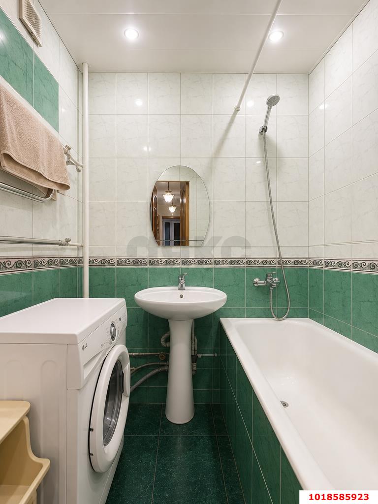 Фото №12: 2-комнатная квартира 56&nbsp;м², 6/10&nbsp;эт. - Краснодар, Прикубанский внутригородской округ, мкр. Завод Измерительных Приборов, ул. имени 40-летия Победы, 33/1