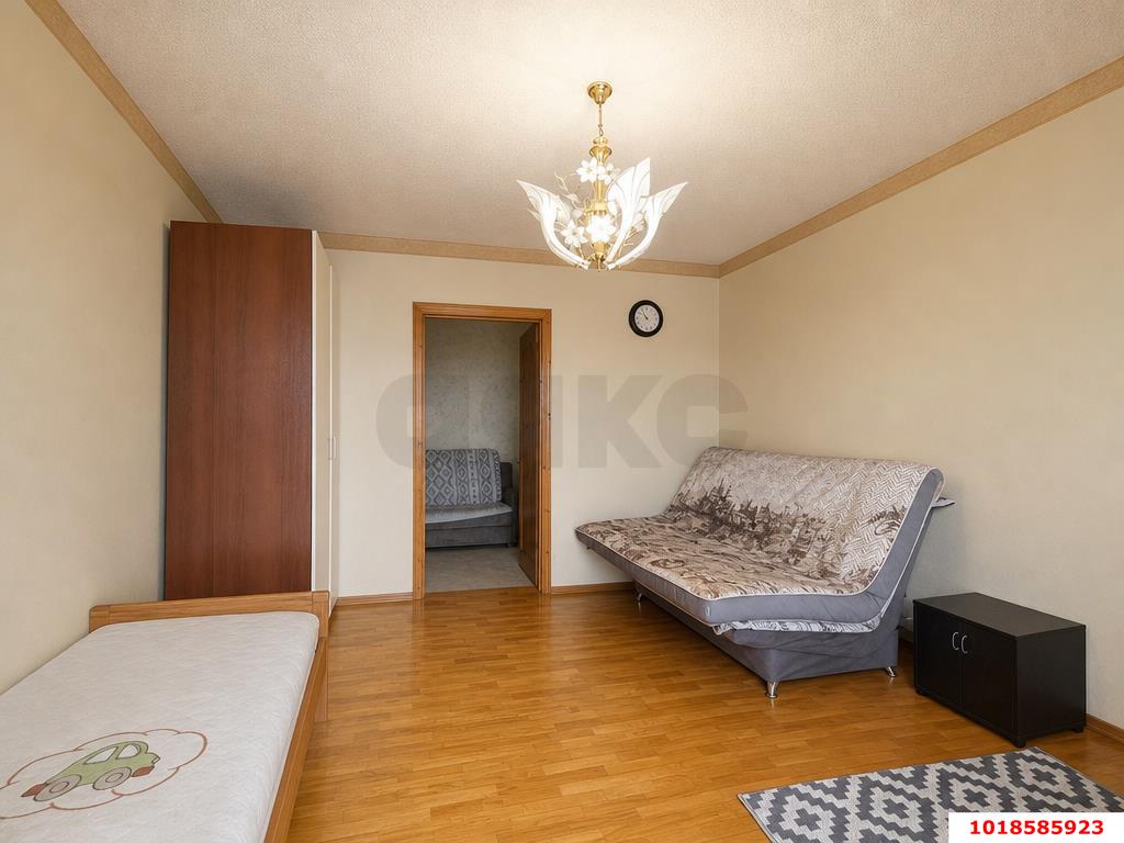 Фото №5: 2-комнатная квартира 56&nbsp;м², 6/10&nbsp;эт. - Краснодар, Прикубанский внутригородской округ, мкр. Завод Измерительных Приборов, ул. имени 40-летия Победы, 33/1
