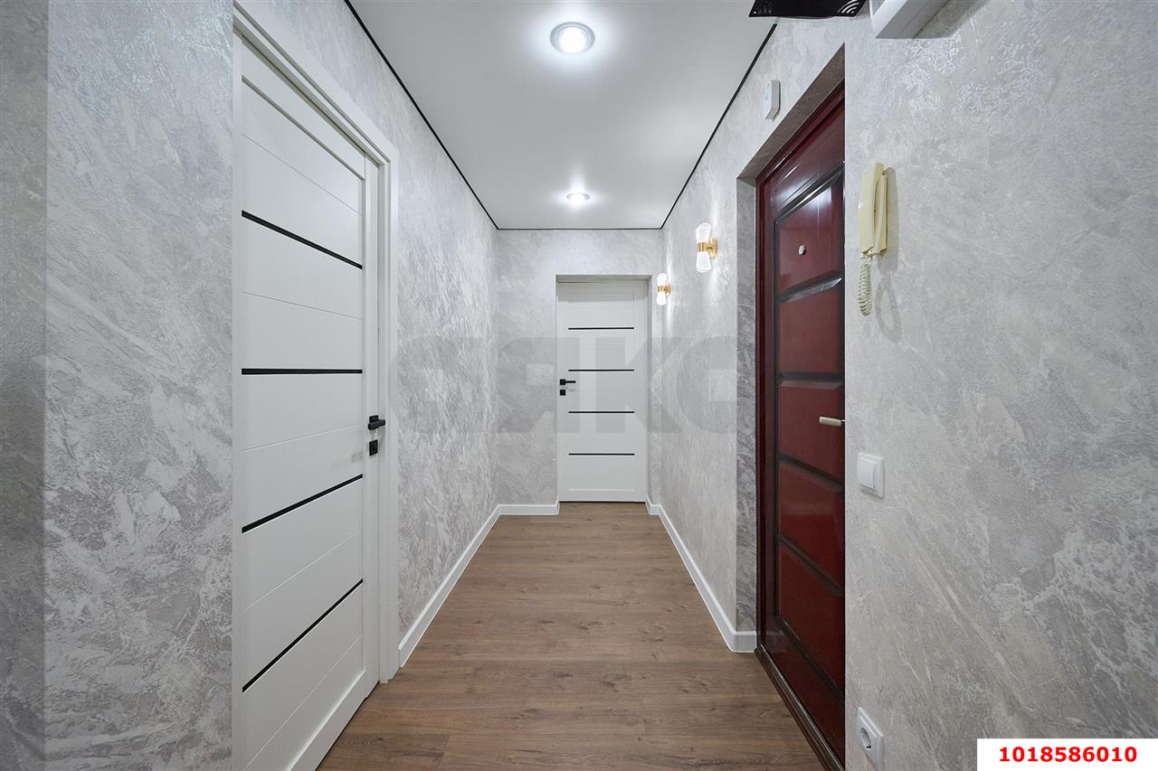 Фото №6: 2-комнатная квартира 45&nbsp;м², 4/9&nbsp;эт. - Краснодар, мкр. Западный внутригородской округ, ул. Одесская, 20