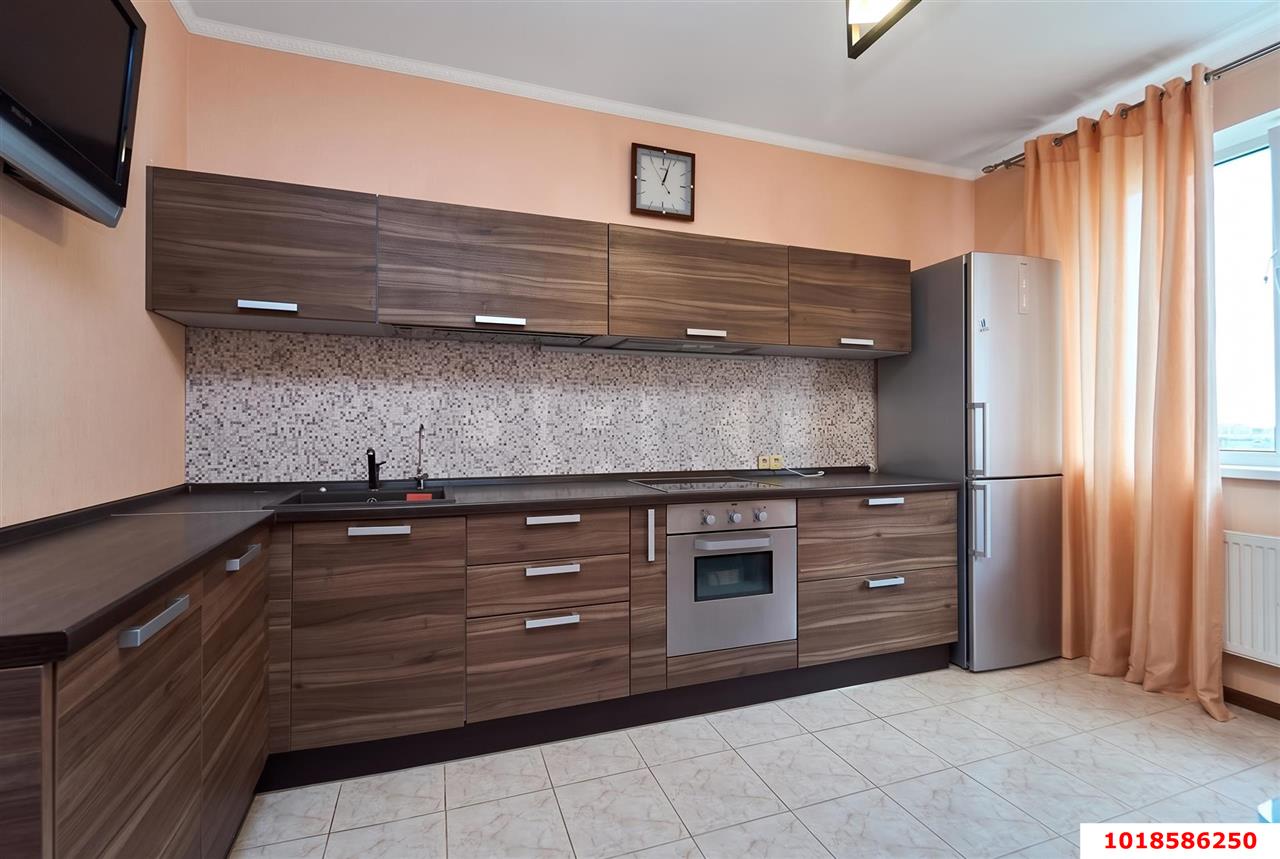 Фото №5: 2-комнатная квартира 72&nbsp;м², 11/16&nbsp;эт. - Краснодар, Западный внутригородской округ, ЖК Новый Город, мкр. Юбилейный, б-р Клары Лучко, 16