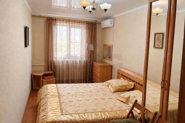Фото №1: 2-комнатная квартира 45 м², 5/5 эт. - Краснодар, мкр. 9-й километр, ул. Циолковского, 26