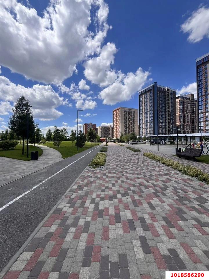 Фото №24: 2-комнатная квартира 71&nbsp;м², 13/24&nbsp;эт. - Знаменский, Карасунский внутригородской округ, мкр. Родные Просторы, ул. Природная, 10Бк21