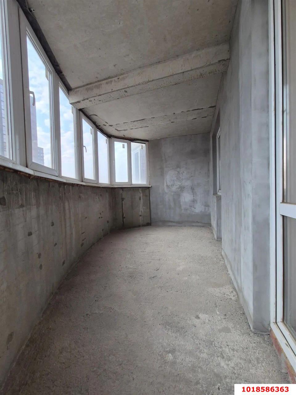Фото №8: 2-комнатная квартира 71&nbsp;м², 5/17&nbsp;эт. - Краснодар, Прикубанский внутригородской округ, Россинского, мкр. жилой комплекс Символ, ул. Командорская, 9/1