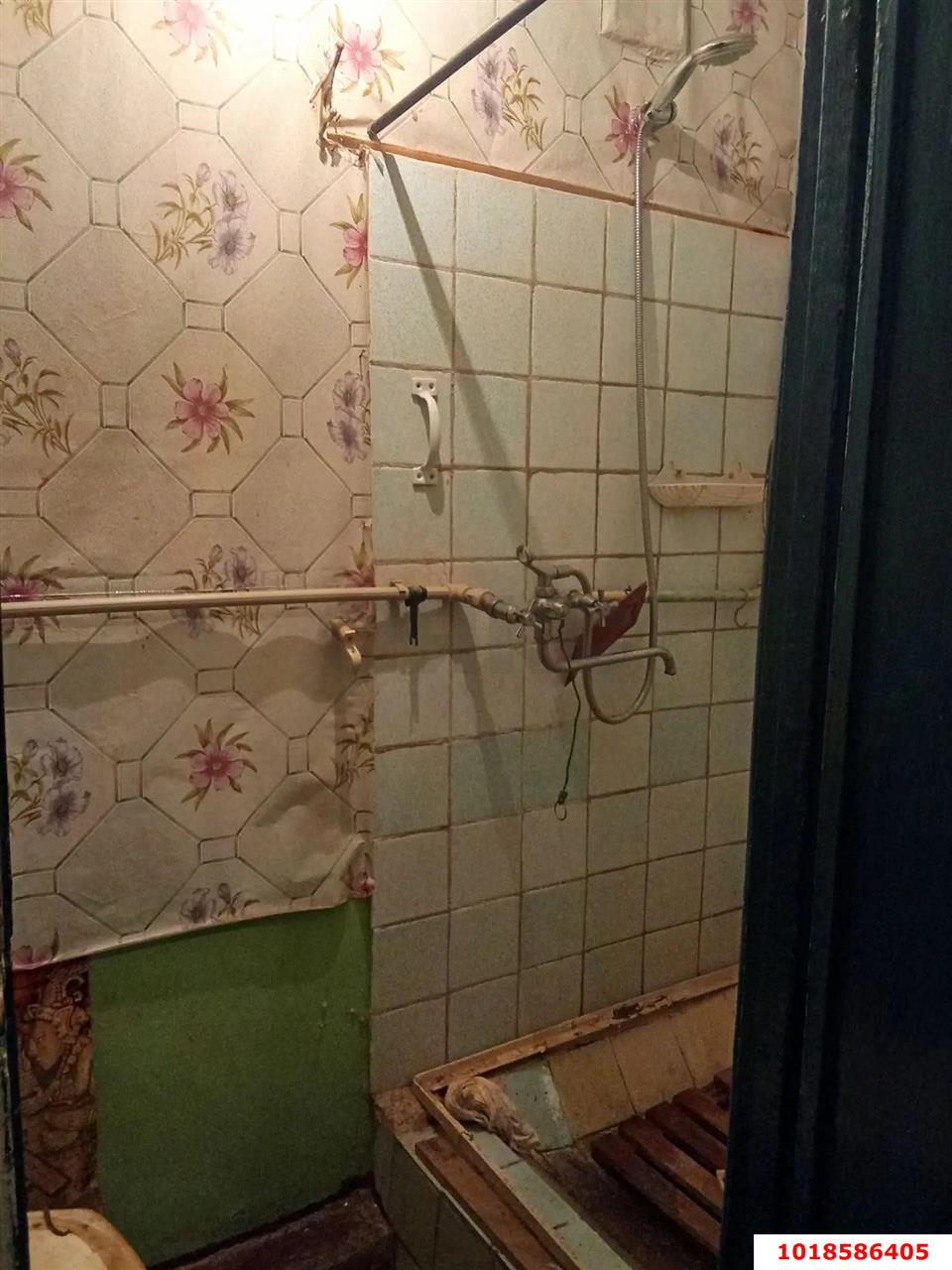 Фото №3: 1-комнатная квартира 28&nbsp;м², 3/4&nbsp;эт. - Краснодар, Центральный внутригородской округ, мкр. Черёмушки, ул. Ставропольская, 226к1