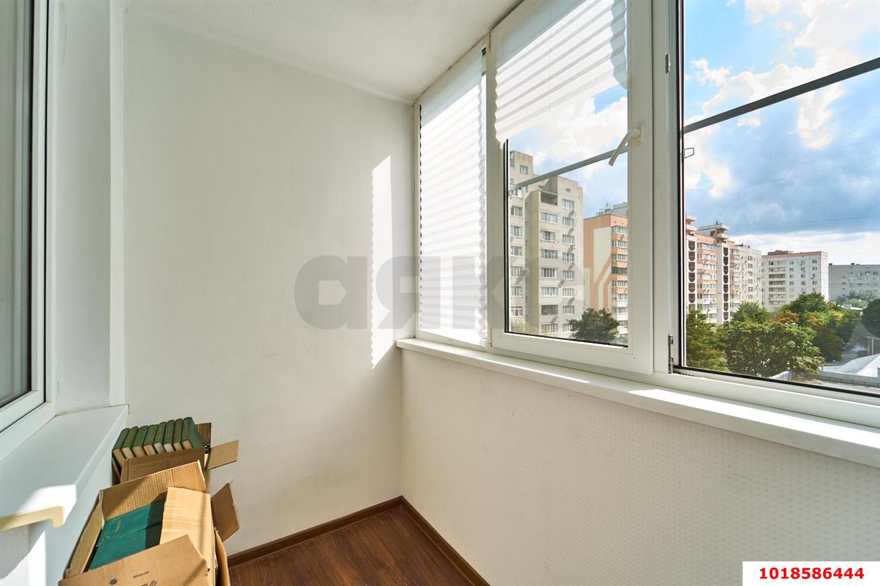 Фото №8: 1-комнатная квартира 57&nbsp;м², 5/10&nbsp;эт. - Краснодар, Прикубанский внутригородской округ, мкр. Краевая Клиническая Больница, ул. Черкасская, 55
