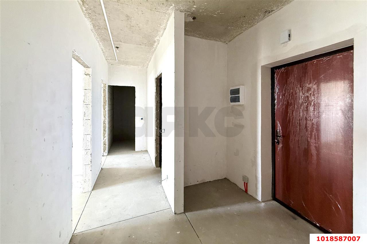 Фото №8: 2-комнатная квартира 64&nbsp;м², 8/16&nbsp;эт. - Краснодар, Прикубанский внутригородской округ, мкр. 2-я Площадка, ул. Ветеранов, 85