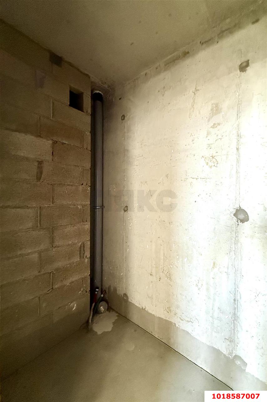 Фото №10: 2-комнатная квартира 64&nbsp;м², 8/16&nbsp;эт. - Краснодар, Прикубанский внутригородской округ, мкр. 2-я Площадка, ул. Ветеранов, 85